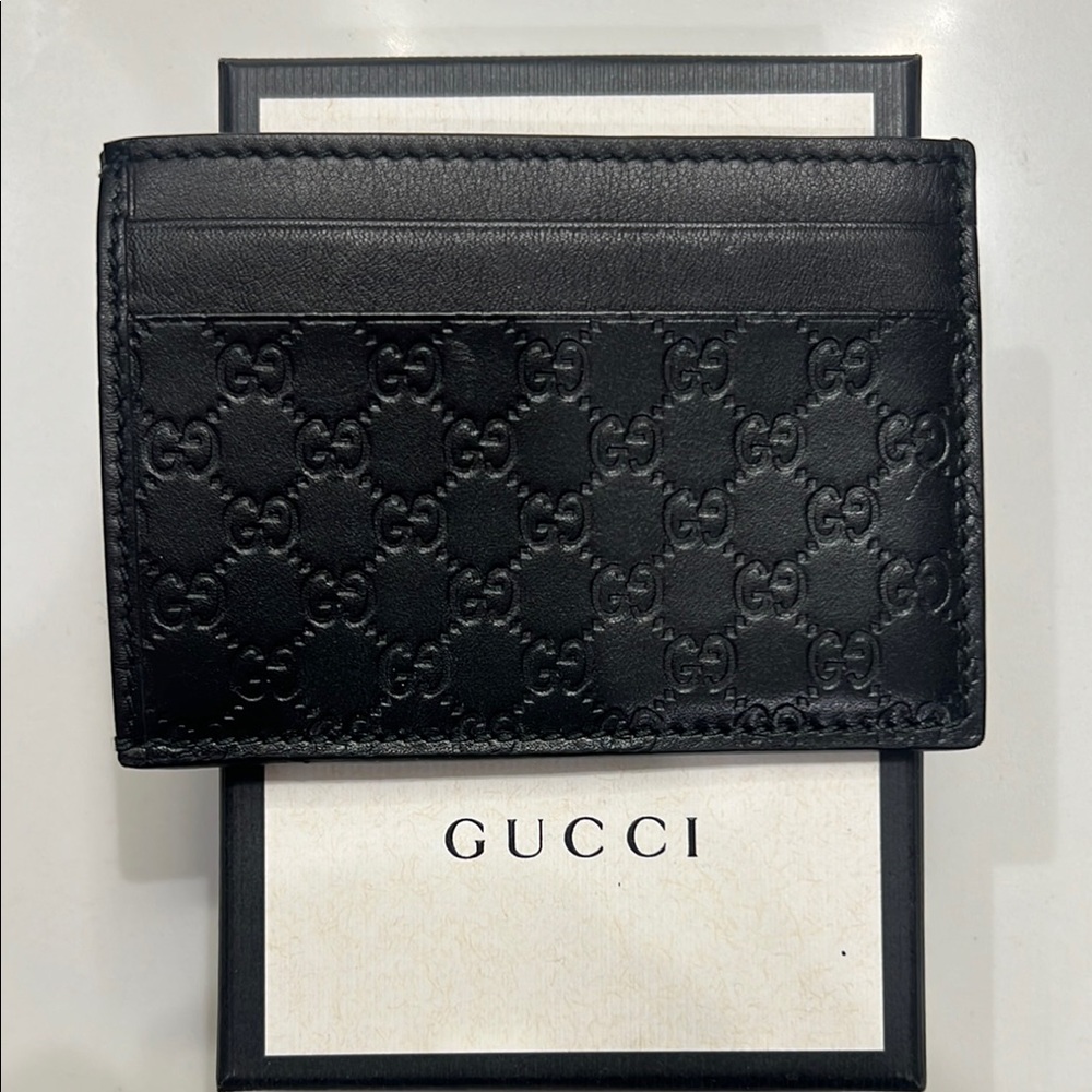 Gucci Black Key and Card Holder with Signature GG Pattern with Box